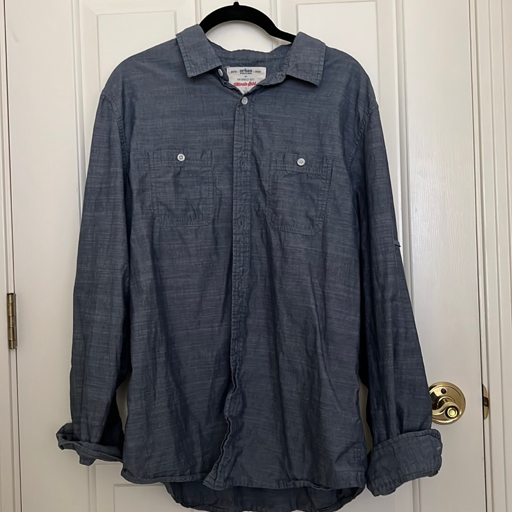 3/$10 Urban Pipeline Ultimate Denim Looking Shirt